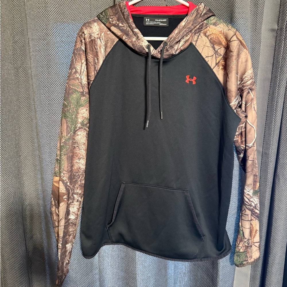 Under Armour Black and Camo Women's Sweater